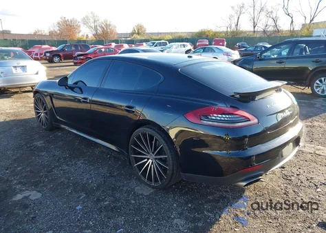 2014 Porsche Panamera 4 z USA, uszkodzony, nr VIN WP0AA2A71EL013693